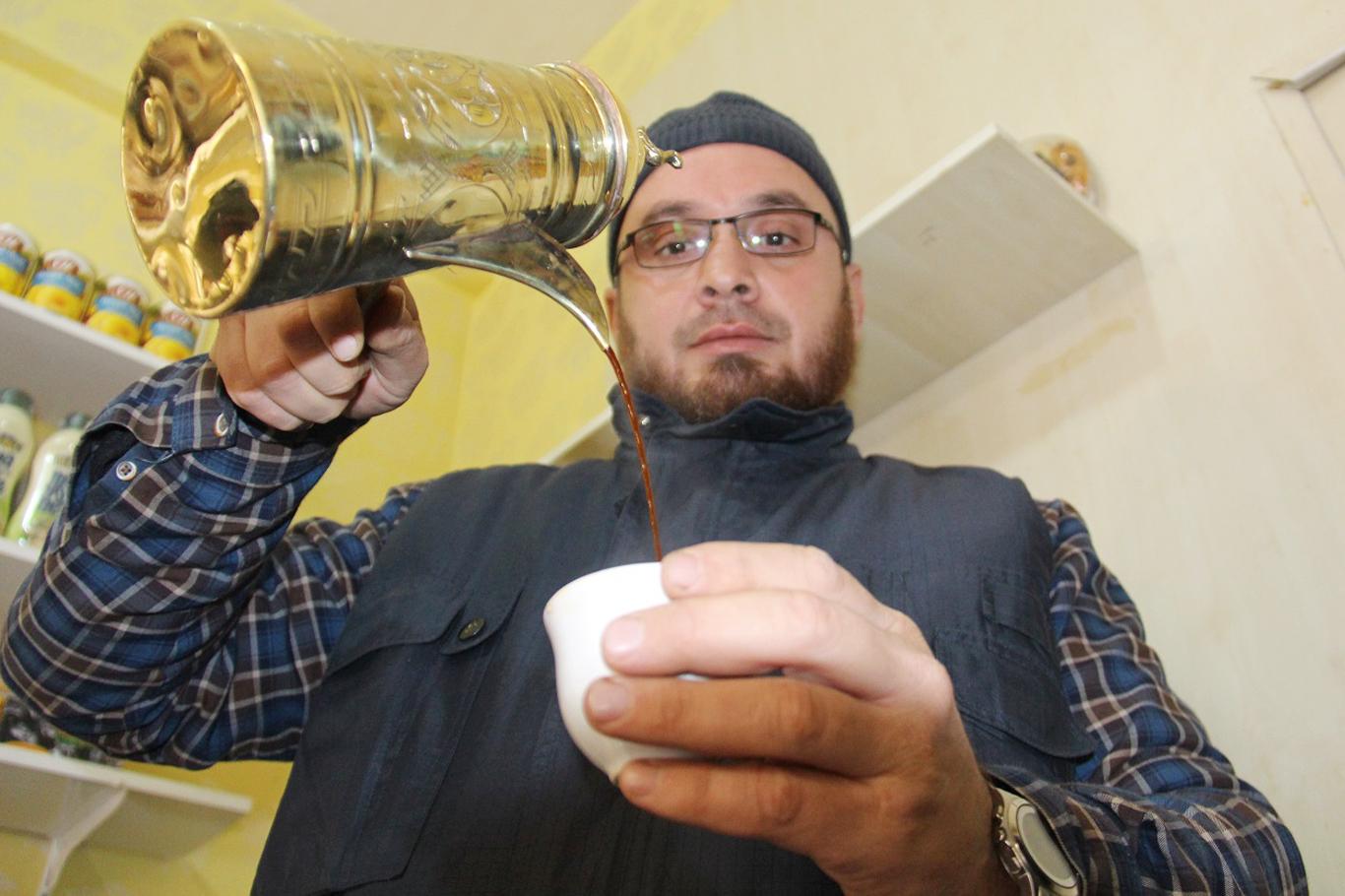 Suriye'nin kahve kültürünü Diyarbakır'da yaşatıyor